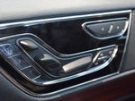 2023 Navigator Thumbnail 12