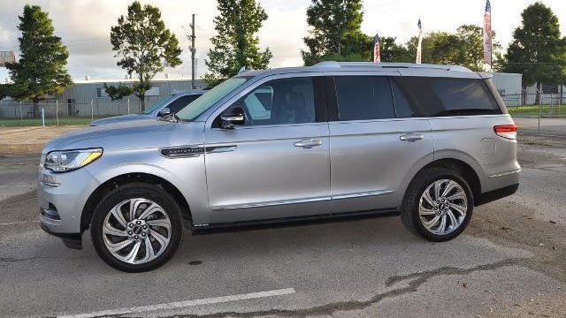 2023 Lincoln Navigator Reserve