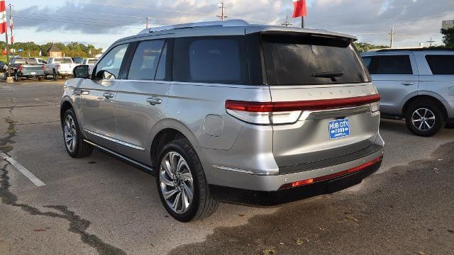 2023 Lincoln Navigator Reserve