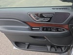 2023 Navigator Thumbnail 19
