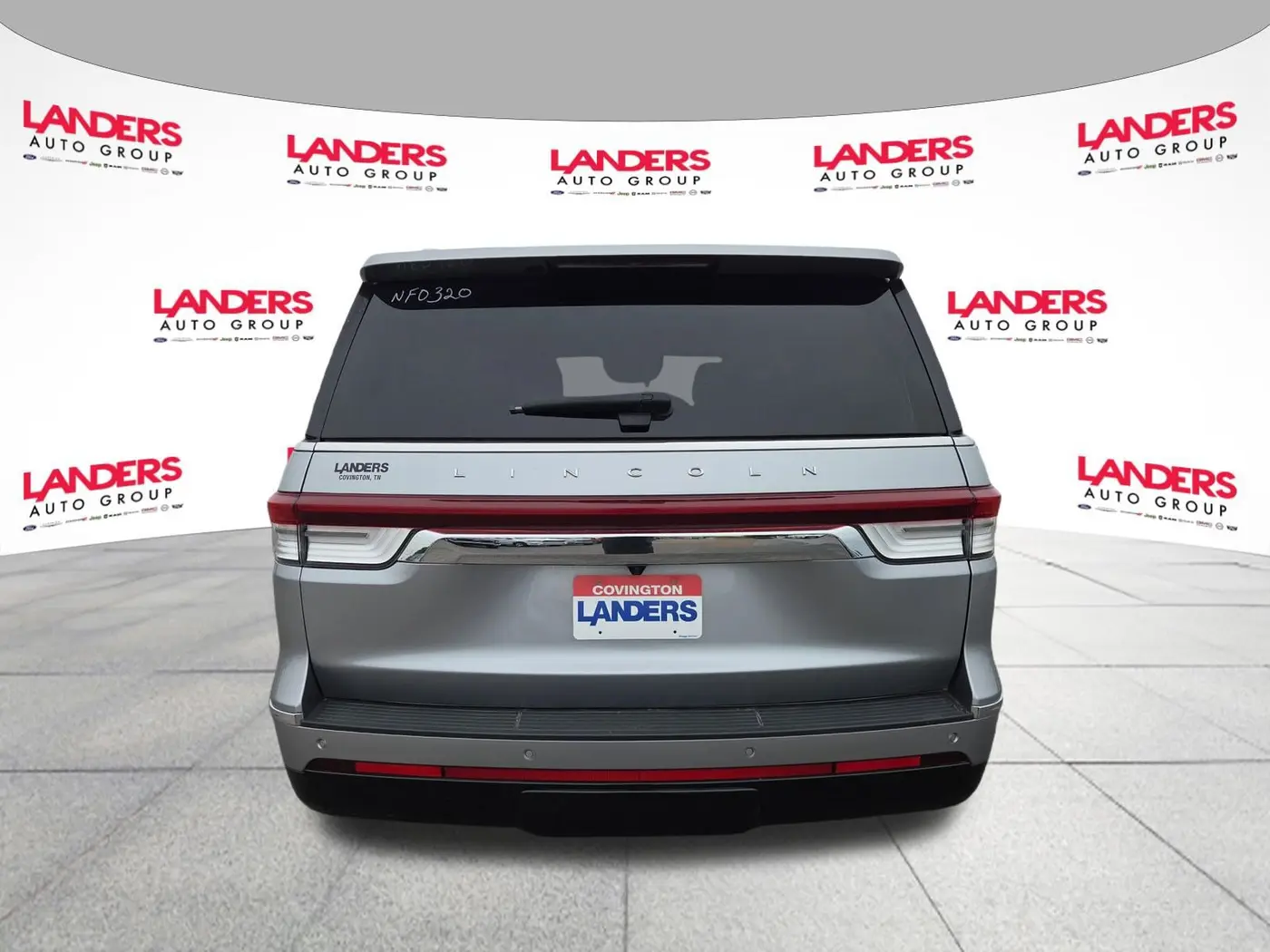 2023 Lincoln Navigator - $41,895