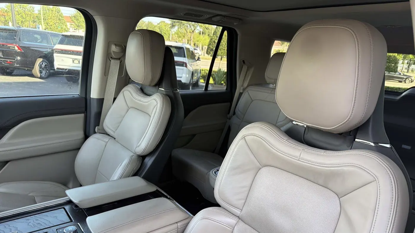2023 Lincoln Navigator Reserve