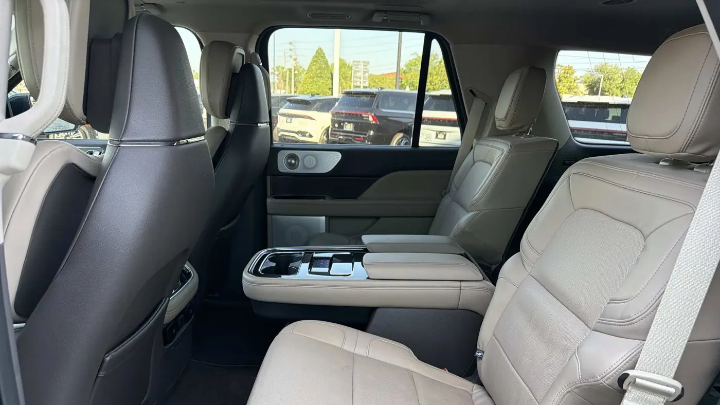 2023 Lincoln Navigator Reserve