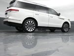 2023 Navigator Thumbnail 46