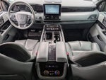 2020 Navigator Thumbnail 8