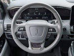 2020 Navigator Thumbnail 10