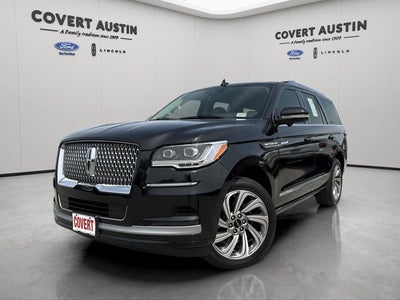 Photo of a 2022 Lincoln Navigator 4X2 Reserve 4DR SUV for sale