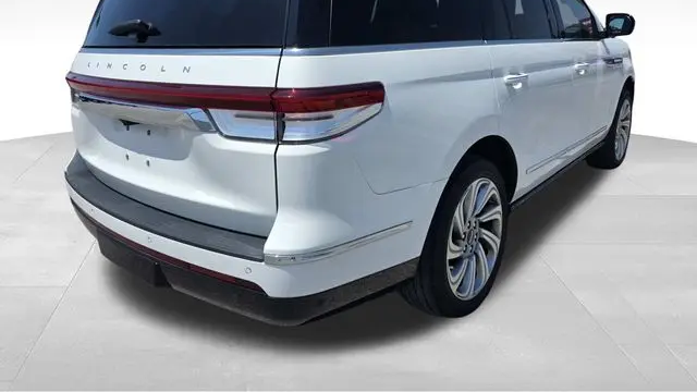 2022 Lincoln Navigator Reserve