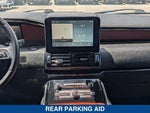 2020 Navigator Thumbnail 20