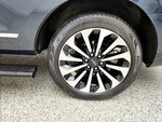 2022 Navigator Thumbnail 9