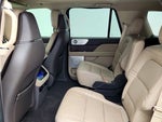 2022 Navigator Thumbnail 19