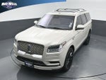 2020 Navigator Thumbnail 11