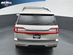 2020 Navigator Thumbnail 14