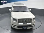 2020 Navigator Thumbnail 10