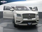 2020 Navigator Thumbnail 27