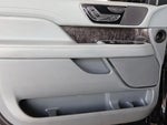 2020 Navigator Thumbnail 12