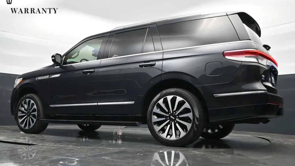 2022 Lincoln Navigator Reserve