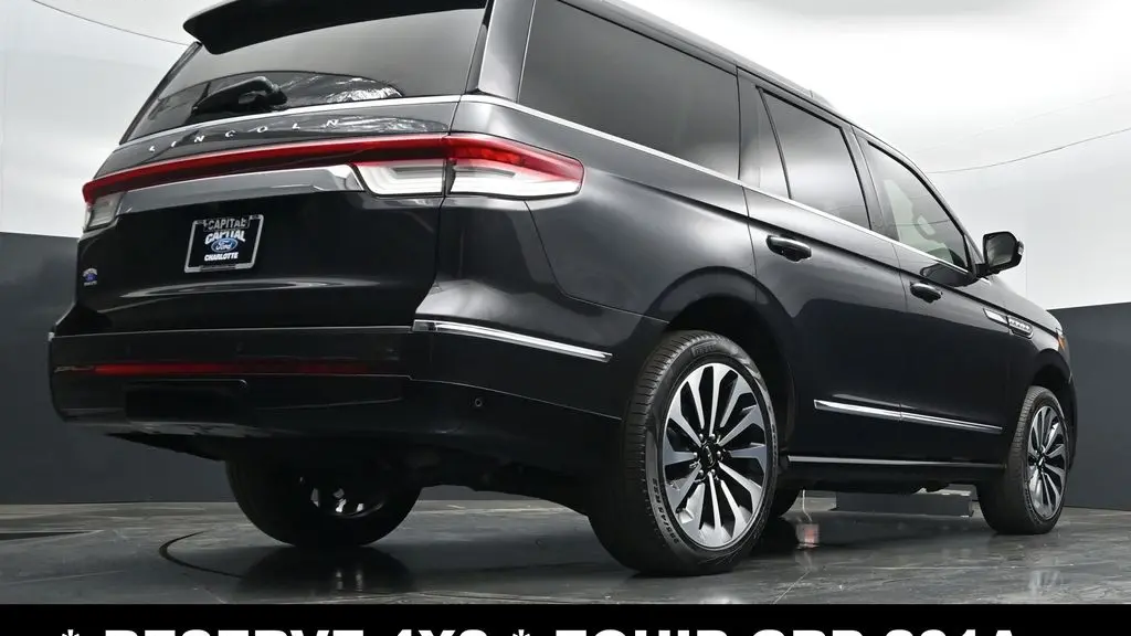 2022 Lincoln Navigator Reserve