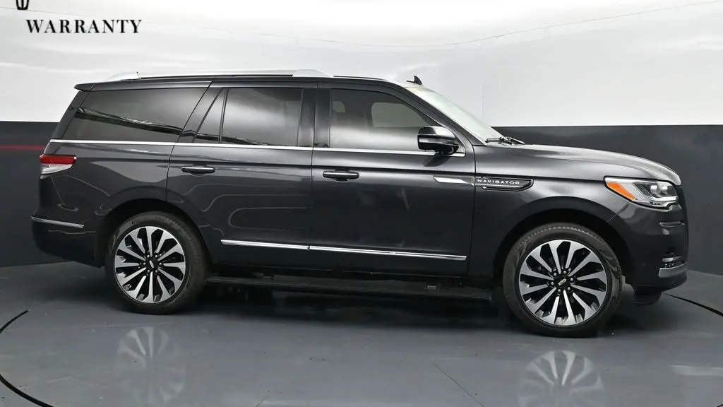 2022 Lincoln Navigator Reserve