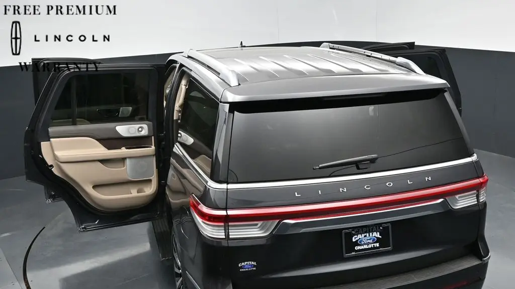 2022 Lincoln Navigator Reserve