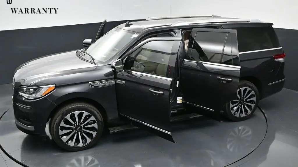 2022 Lincoln Navigator Reserve