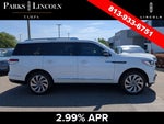 2022 Navigator Thumbnail 3
