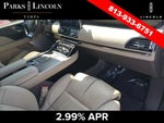 2022 Navigator Thumbnail 10