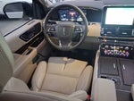 2021 Navigator Thumbnail 5
