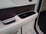 2021 Navigator Thumbnail 15