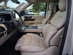 2021 Navigator Thumbnail 16