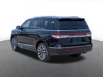 2023 Navigator Thumbnail 4