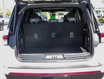 2023 Navigator Thumbnail 28