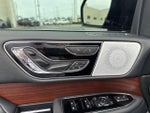 2023 Navigator Thumbnail 12