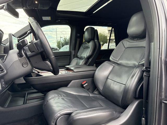 2023 Lincoln Navigator - $36,500
