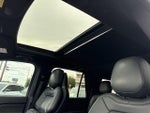 2023 Navigator Thumbnail 15