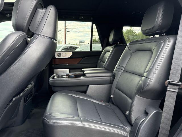 2023 Lincoln Navigator - $36,500