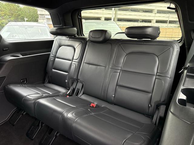 2023 Lincoln Navigator - $36,500