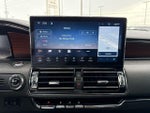 2023 Navigator Thumbnail 24