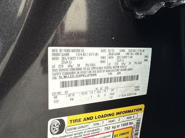 2023 Lincoln Navigator - $36,500
