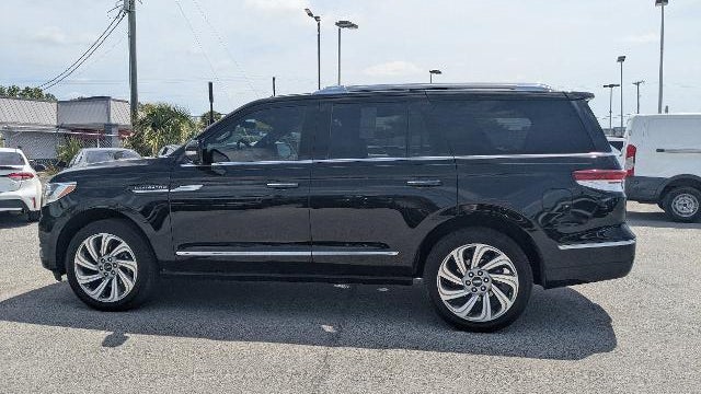 2023 Lincoln Navigator Reserve