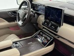 2023 Navigator Thumbnail 12