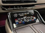 2023 Navigator Thumbnail 30