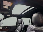 2023 Navigator Thumbnail 16