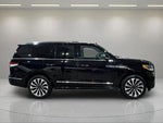 2023 Navigator Thumbnail 2
