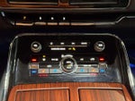 2023 Navigator Thumbnail 8