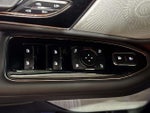 2023 Navigator Thumbnail 9
