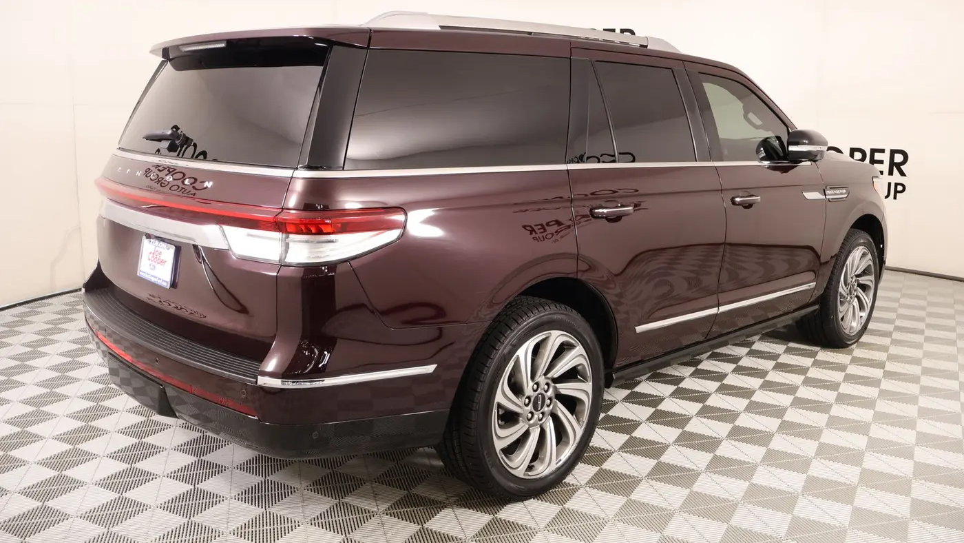2023 Lincoln Navigator Reserve