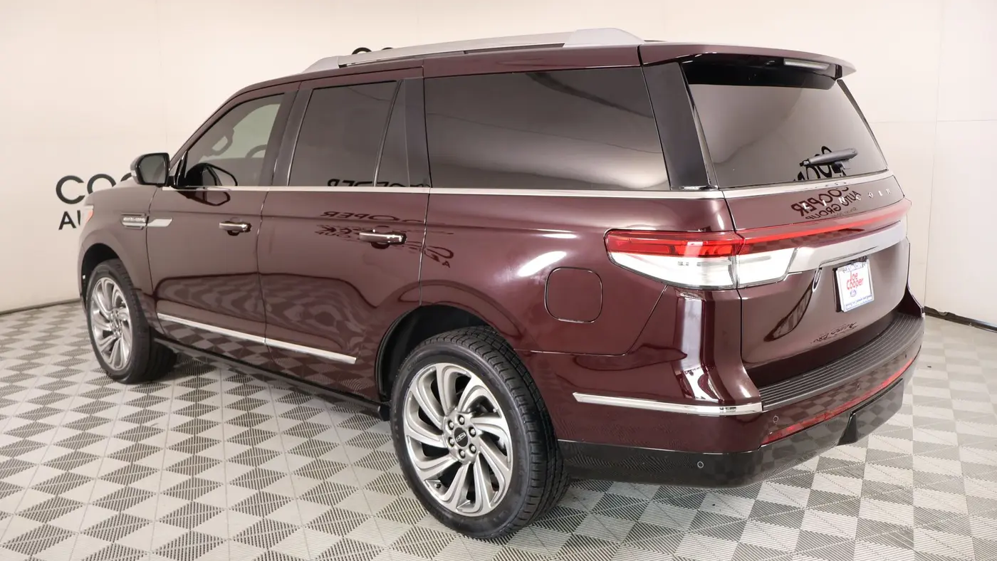 2023 Lincoln Navigator Reserve