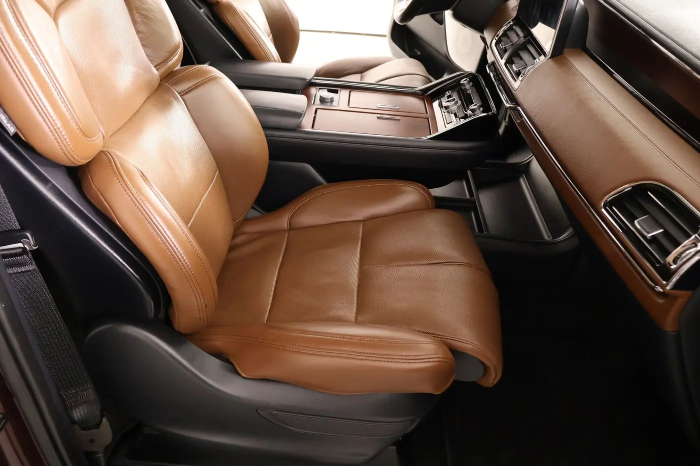 2023 Lincoln Navigator - $54,189