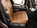 2023 Navigator Thumbnail 14